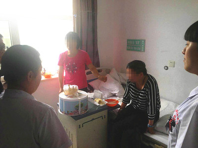 为患者过生日 哈尔滨中亚医院真正把患者视为亲人