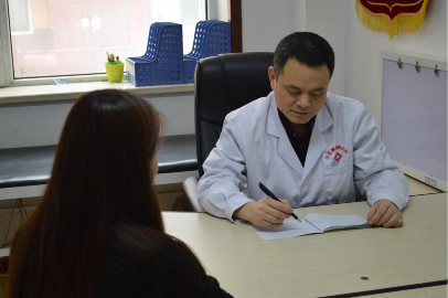 患者眼中的黑龙江中亚医院医生：“总也看不到他休息，好像有用不完的精力”