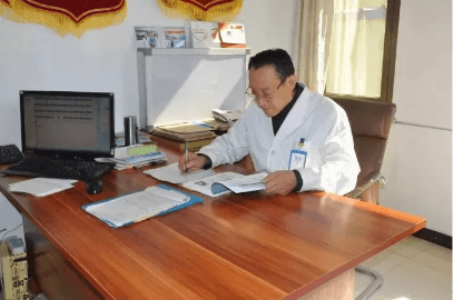 北京军海医院专家主任 董洪昌 我们都在努力奔跑 我们都是追梦人